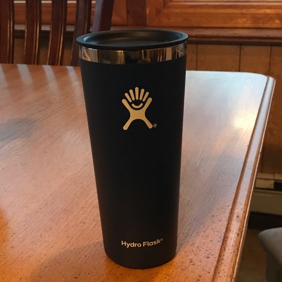 hydro flask 22